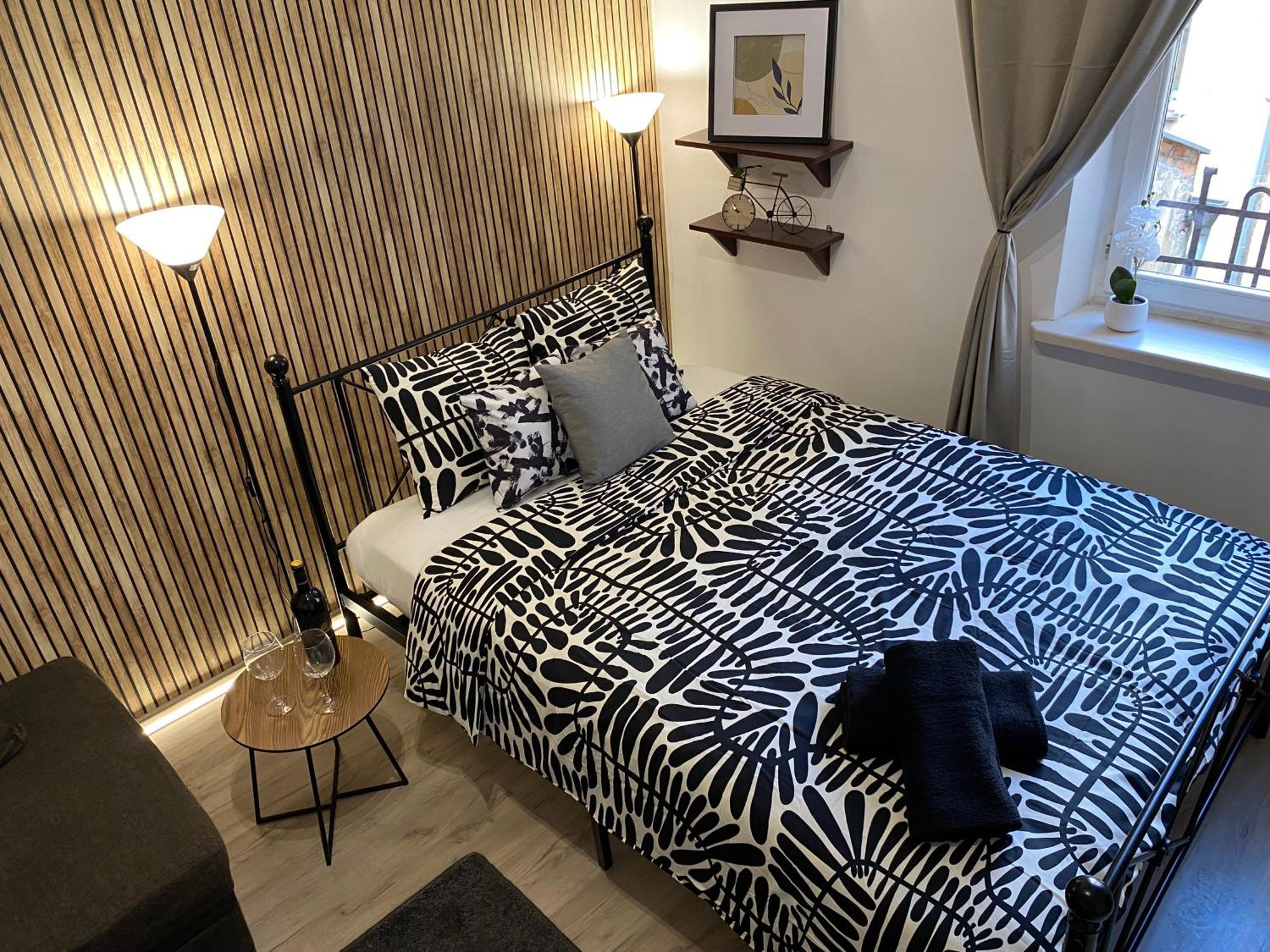 Sparrow Apartment In Kazimierz Krakow Luaran gambar