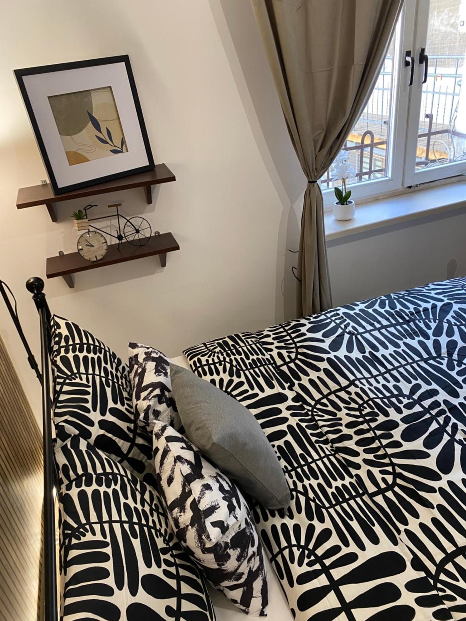 Sparrow Apartment In Kazimierz Krakow Luaran gambar